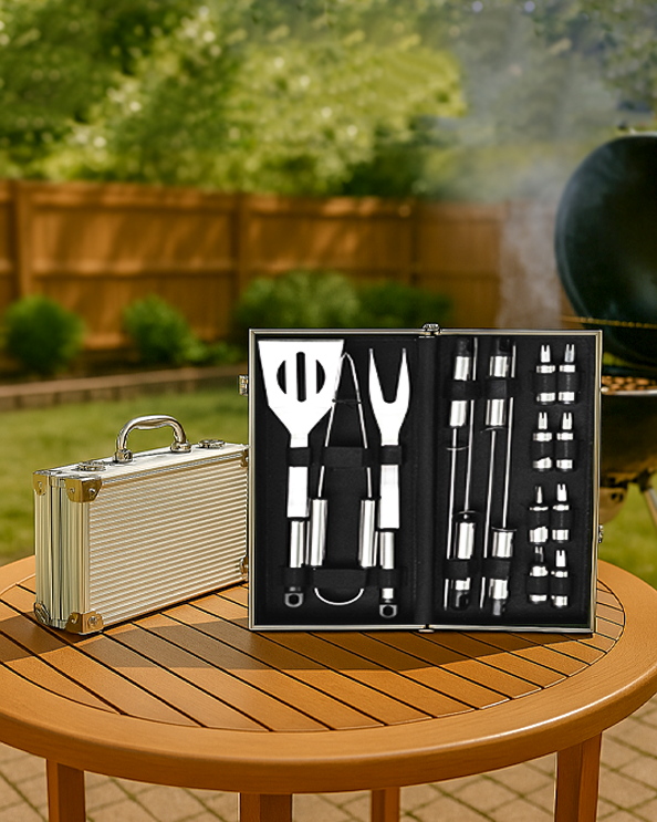 Men's Republic 16 Piece BBQ Set in Aluminium Case