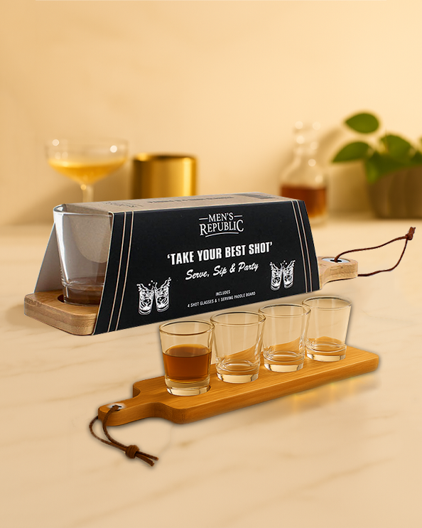 Men's Republic Paddle Board with 4 Shot Glasses