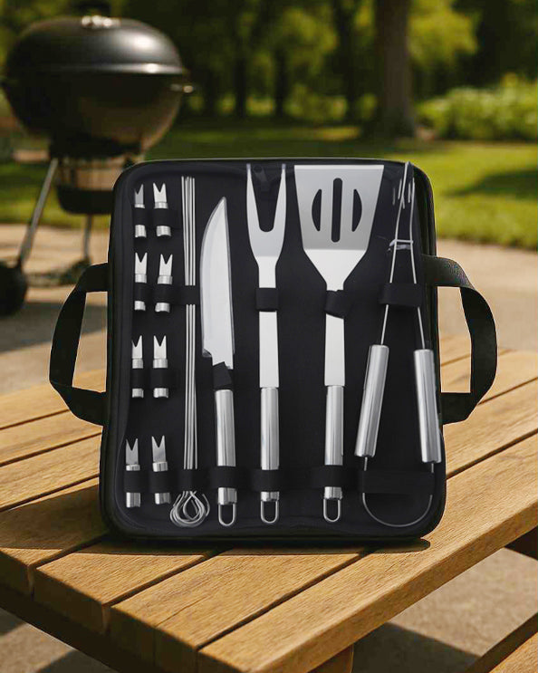Men's Republic 18 Piece BBQ Tool Set in Carry Bag