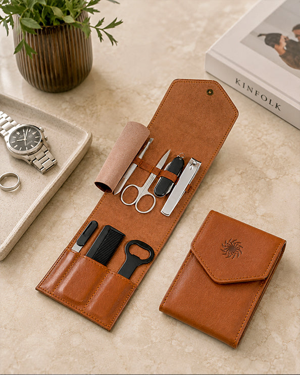 Men's Republic Grooming Kit - 7 Pieces in Foldable Travel Case